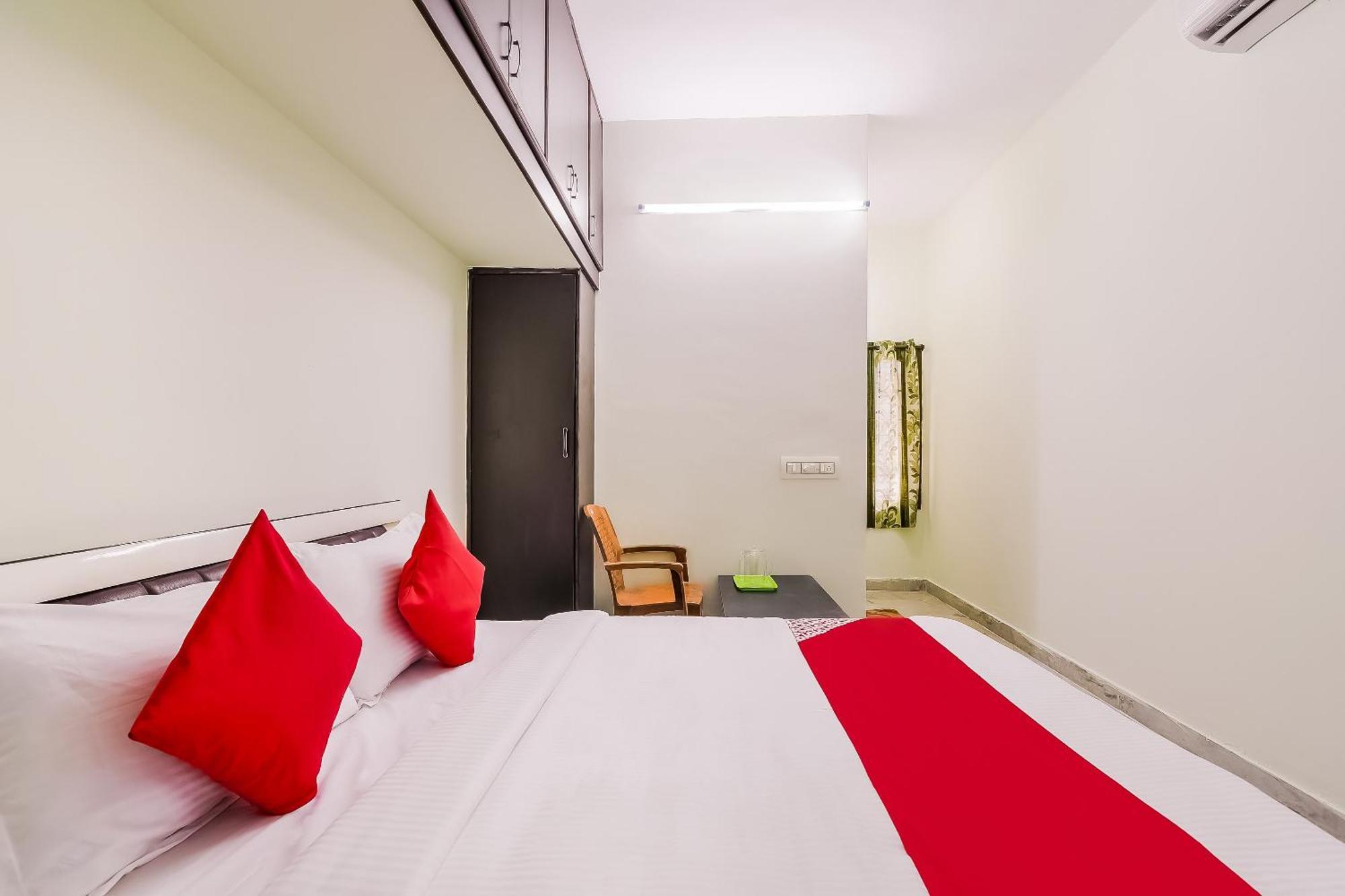 Hotel O Kartikeya Park View Residency Chittoor Kültér fotó