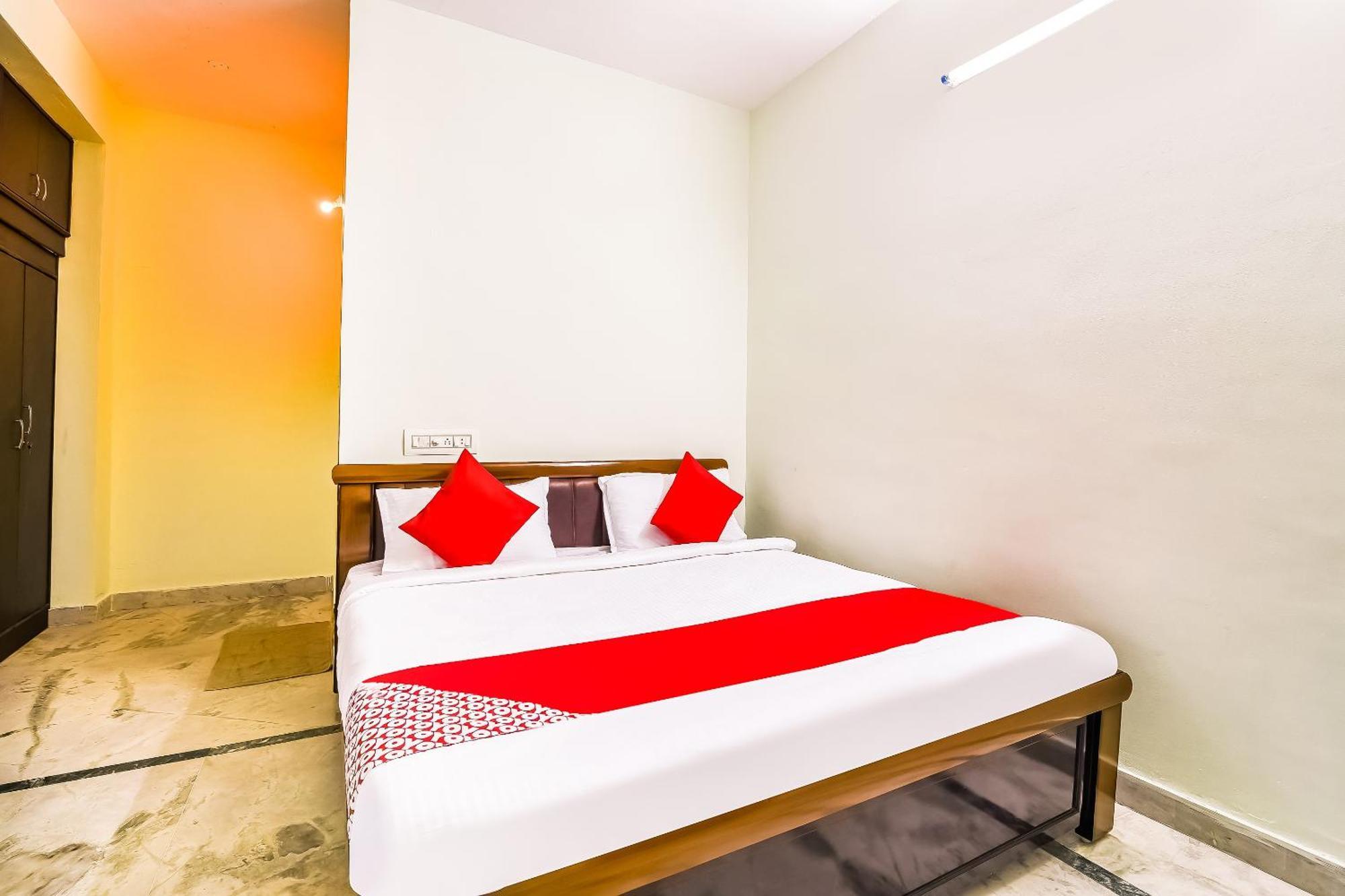 Hotel O Kartikeya Park View Residency Chittoor Kültér fotó