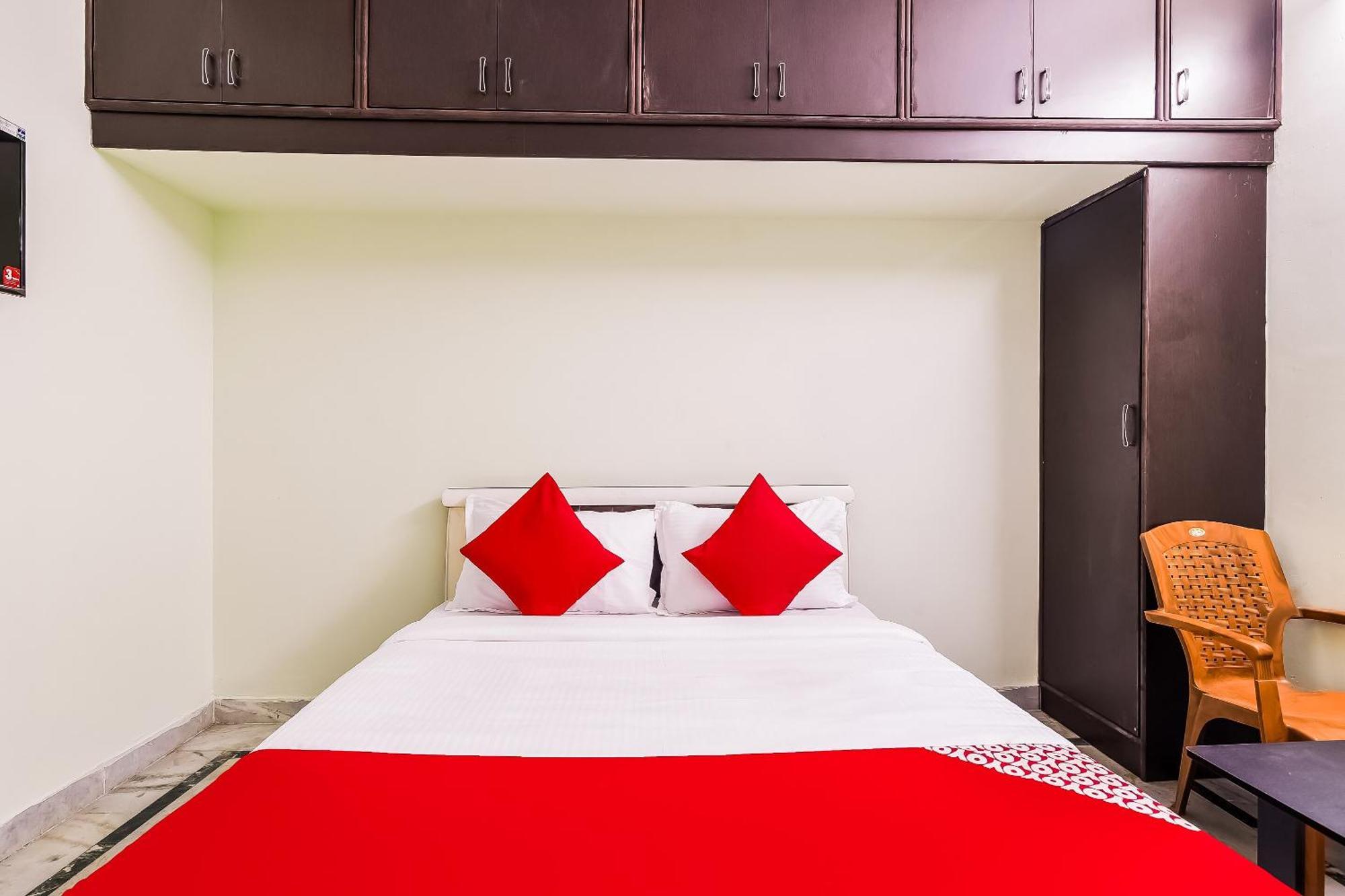 Hotel O Kartikeya Park View Residency Chittoor Kültér fotó